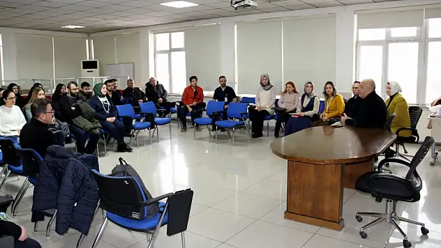 Kayseri Devlet Hastanesi'nden acil servis eğitimi