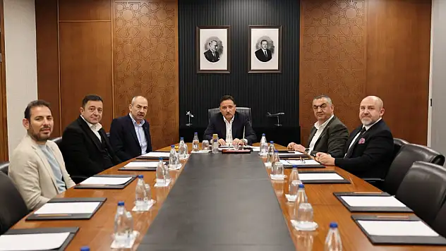 Kayseri İş Dünyası Temsilcileri Değerlendirme Toplantısında Bir Araya Geldi