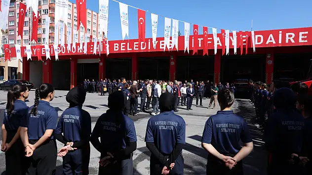 Kayseri İtfaiyesi 2025'te 11 bin 298 olaya müdahale etti