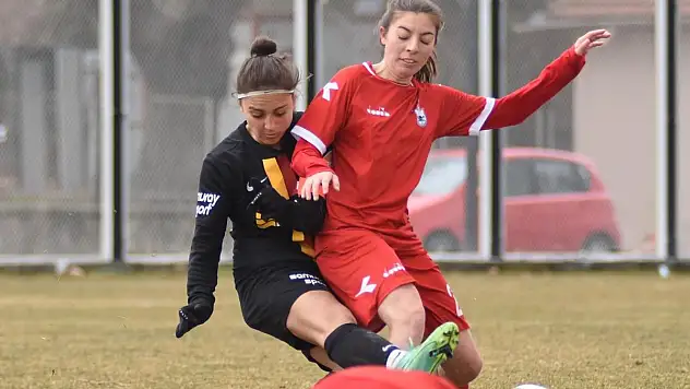 Kayseri Kadın Futbol Kulübü - Konak Belediye Spor Kulübü: 0-6