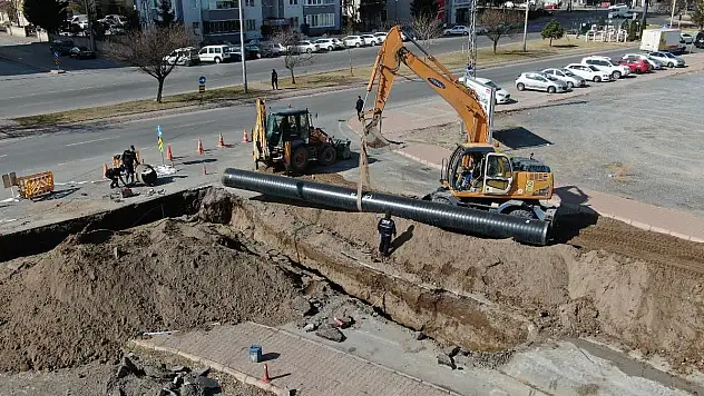KAYSERİ'MİZİN GELECEĞİNİ İNŞA EDİYORUZ