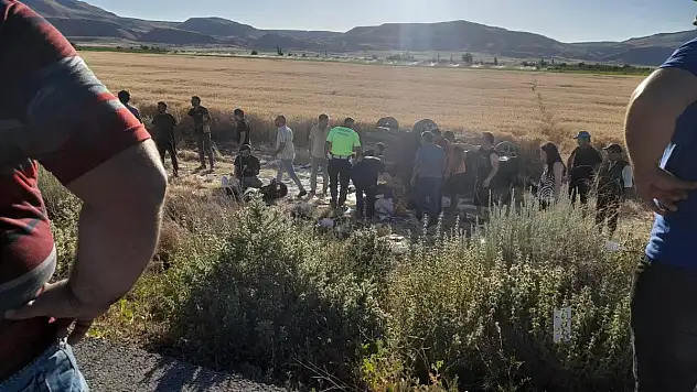 Kayseri Niğde karayolunda yaşanan kazada antrenör yaşamını yitirdi: 4 sporcu yaralı