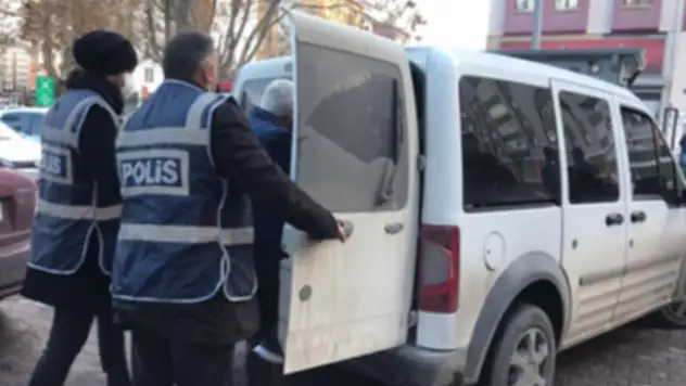 Kayseri'nin de olduğu 10 ilde FETÖ operasyonu