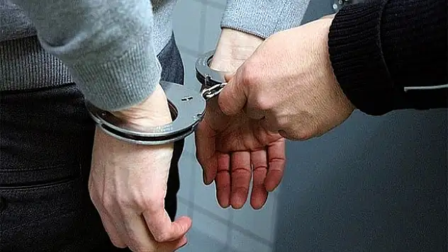 Kayseri'nin de olduğu 16 ilde FETÖ operasyonu