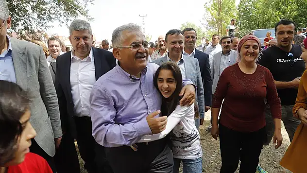 'KAYSERİ'NİN GELECEĞİ AYDINLIK OLACAK'