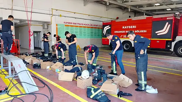 Kayseri OSB İtfaiyesi'nden Öğrencilere Uygulamalı Yangın Eğitimi