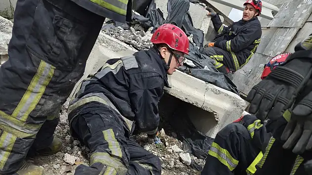 Kayseri OSB itfaiyesinden deprem tatbikatı