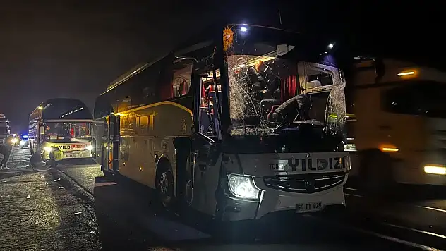 Kayseri-Sivas yolunda zincirleme kaza