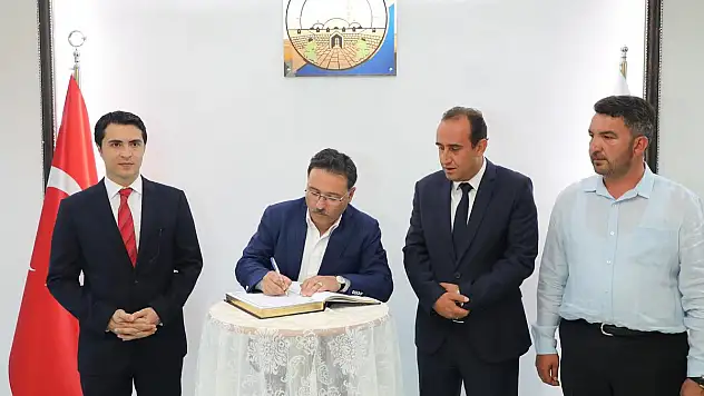 Kayseri Valisi Çiçek İncesu da