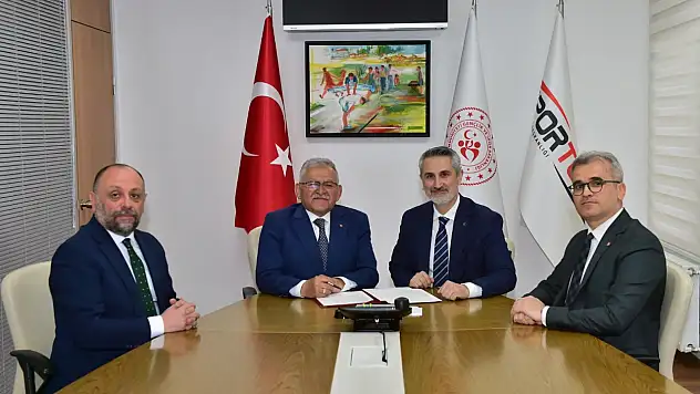 Kayseri'ye yeni atletizm pisti müjdesi