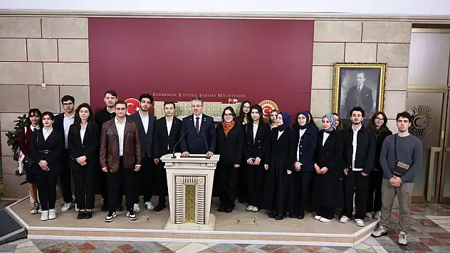 Kayserili Öğrenciler Gazi Meclis'te