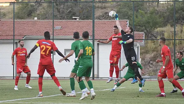 Kayserispor hazırlık maçında Amed SF'e yenildi
