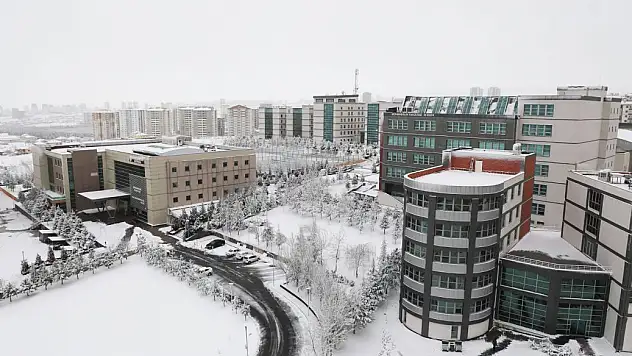 KAYÜ'de kar tatili