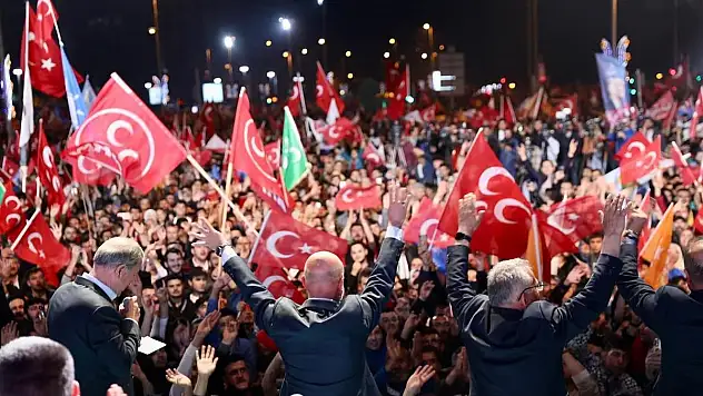 KAZANAN MİLLİ İRADENİN  ÜSTÜNLÜĞÜ