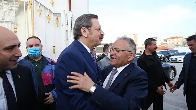 KENDİSİNDEN SÖZ ETTİREN BİR ŞEHİR