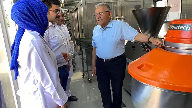 Kent Ekmek Mobil Fırını hizmete açıldı