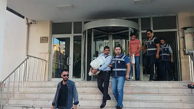 Kesinleşmiş hapis cezası olan 5 kişi cezaevine gönderildi