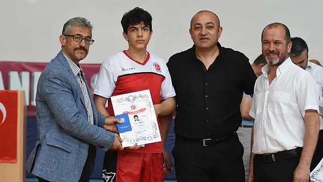 Kick Boks  siyah kuşak 'Dan' sınavı Kayseri'de yapıldı