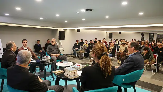KİTAP SOHBETLERİNDE 6 ESER ELE ALINDI