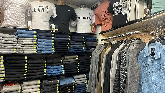Kıyafet Fiyatları El Yakıyor