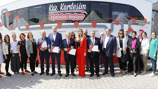 'KIZ KARDEŞİM' PROJESİ'NE BAŞKAN'DAN DESTEK
