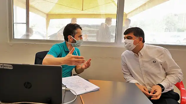 Kızılay'a kan bağışı