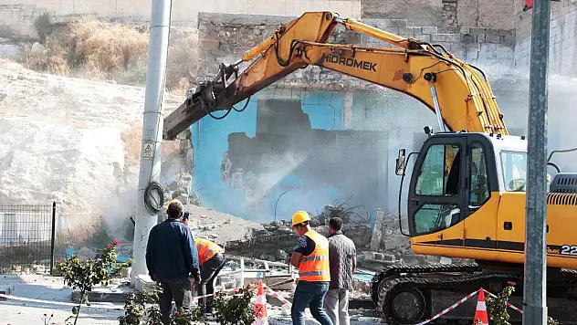 KIZILKOYUN, HAK ETTİĞİ İHTİŞAMINA KAVUŞUYOR