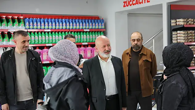 Kocasinan'da Bayram Öncesi İhtiyaç Sahiplerine Destek