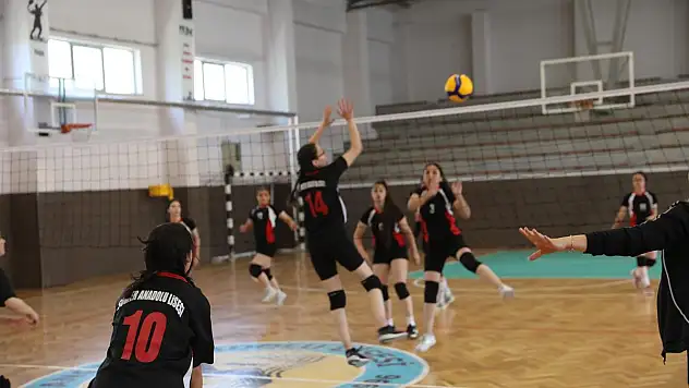 KOCASİNAN'IN SPOR FESTİVALİ'NDE FİNAL HEYECANI