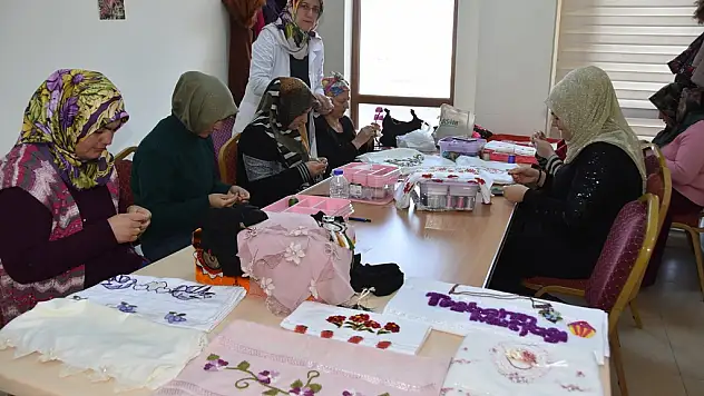 Kocasinan Kurslarına Yoğun İlgi Sürüyor