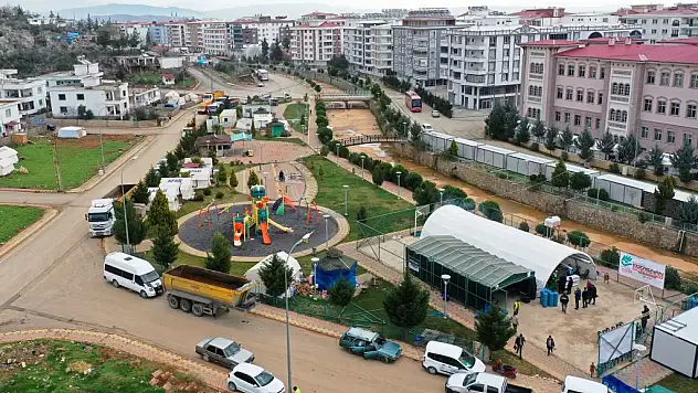 KOCASİNAN'DAN TÜRKOĞLU'NA 3 ÖĞÜN YEMEK