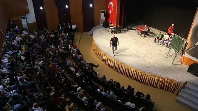 KOMEDİ OYUNLARI FESTİVALİ BAŞLADI