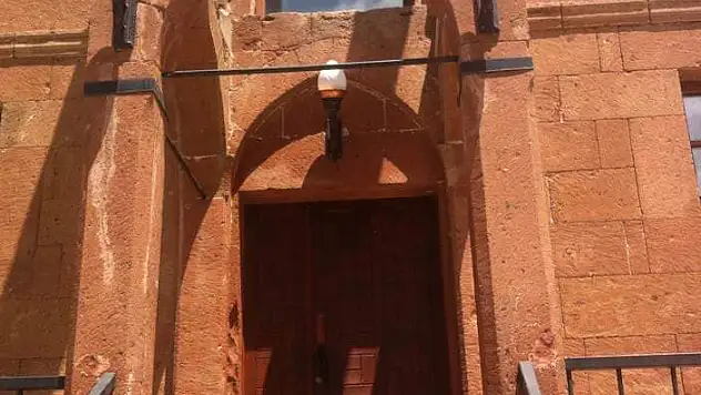 Konya da camiler ibadete hazır