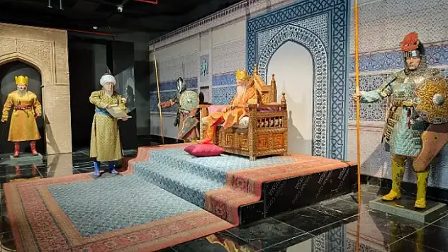 Konya'da Darü'l-Mülk'e yoğun ilgi
