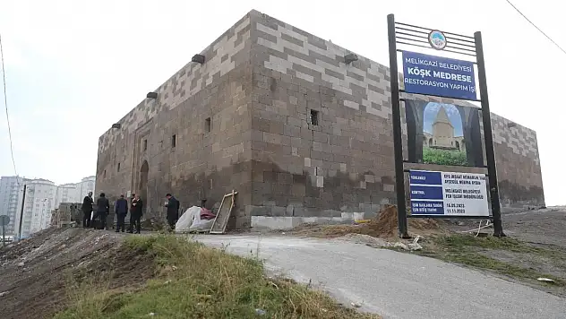 KÖŞK MEDRESE AÇILACAK