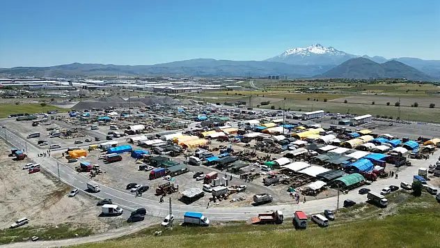 KURBAN PAZARLARI HAZIR