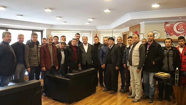 Kutören Mahallesi'nden Başkan Oprukçu'ya teşekkür ziyareti