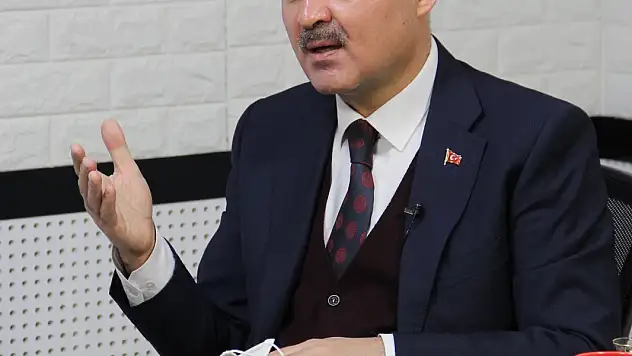 'MASKE TEDBİRİNE DEVAM EDELİM'