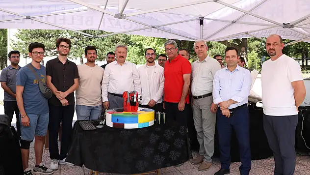 Melikgazi Belediyesi Gençlerin Geleceğine Yatırım Yapıyor
