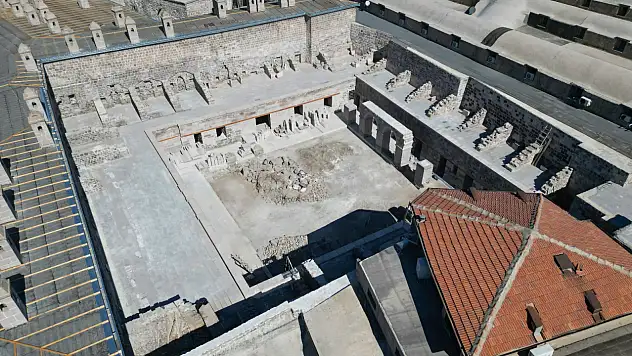 Melikgazi Belediyesi Gön Han'da Kent konseyi'ni ağırladı