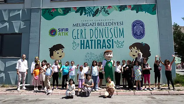 Melikgazi Belediyesi'nden miniklere geri dönüşüm eğitimi