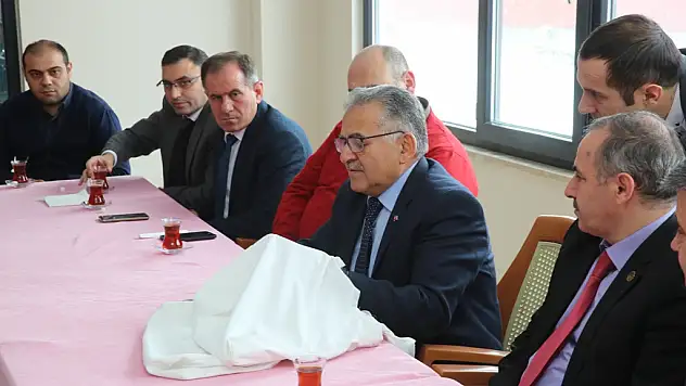 'Melikgazi Belediyesinden  doğa dostu bez çantalar'