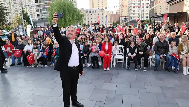 Melikgazi'de 19 Mayıs Coşkusu Konserle Kutlandı