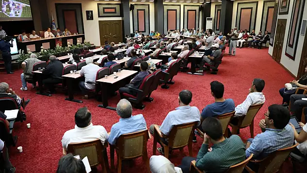 MELİKGAZİ'DE DAİRELER İHALE İLE SATIŞA SUNULDU