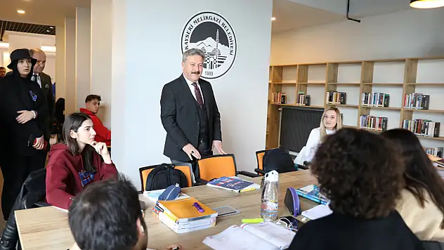 Melikgazi'de Gençler Geleceğe Hazırlanıyor