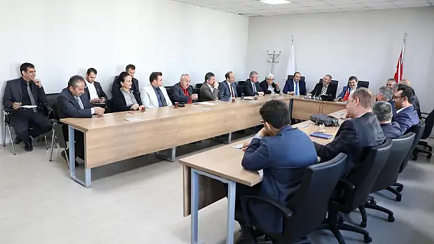 MELİKGAZİ'DE KALİTE YÖNETİM TOPLANTISI