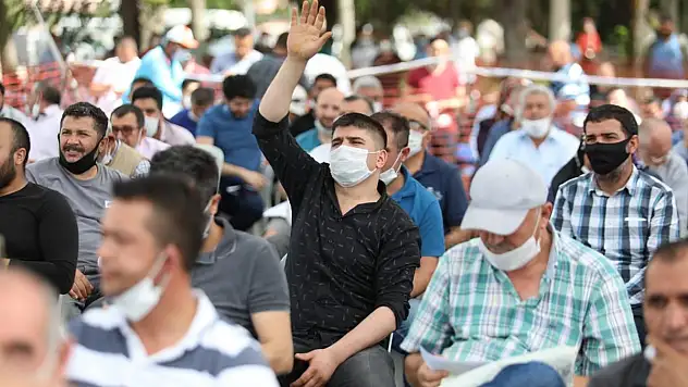MELİKGAZİ'DE REKOR KATILIMLA KENTSEL DÖNÜŞÜM DAİRELERİ SATILDI