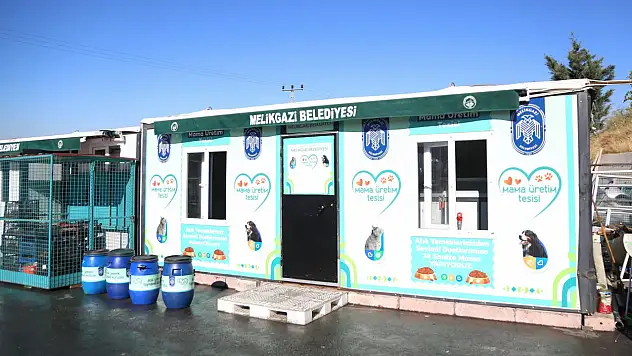 Melikgazi'de Yemek atıkları mama oluyor