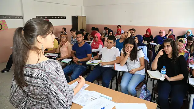 MELİKGAZİ'DE YKS HAZIRLIK KURSU KAYITLARI BAŞLADI