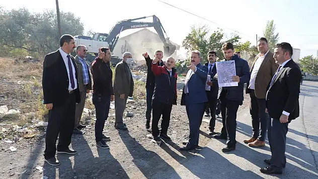 MELİKGAZİ YENİ BİR BAĞLANTI YOLUNA DAHA KAVUŞUYOR